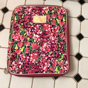 Lilly notebook/computer holder